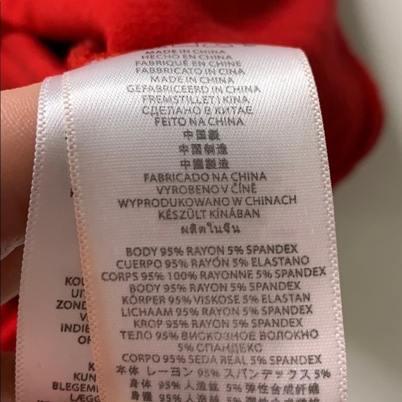 Michael Kors Red Drape Front long sleeve Women’s Blouse XS - Picture 8 of 8